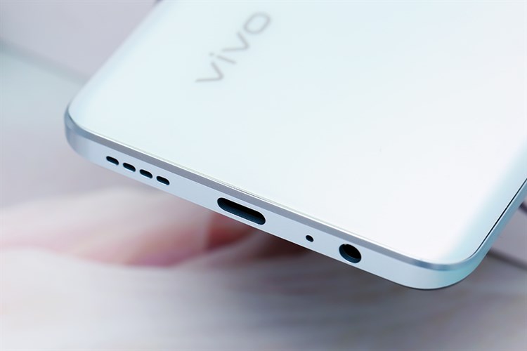 Điện thoại vivo Y55 Màu Trắng