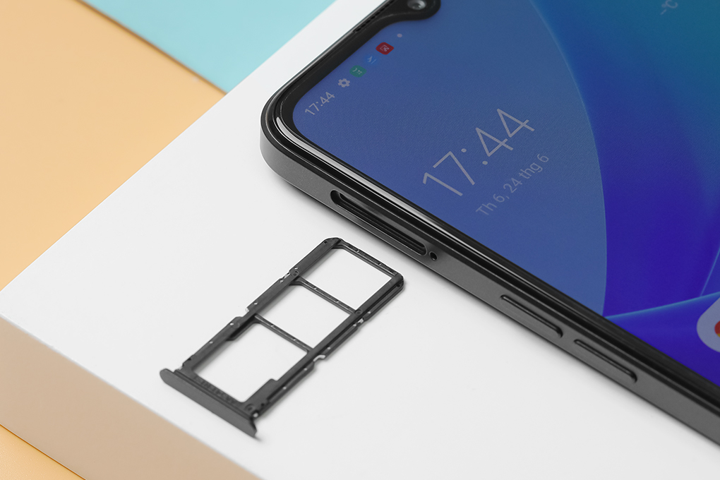 Điện thoại OPPO A57 64GB Màu Đen