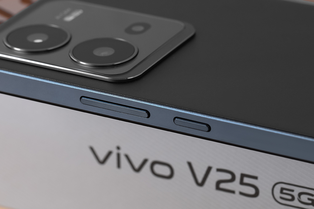 Điện thoại vivo V25 5G Màu Đen