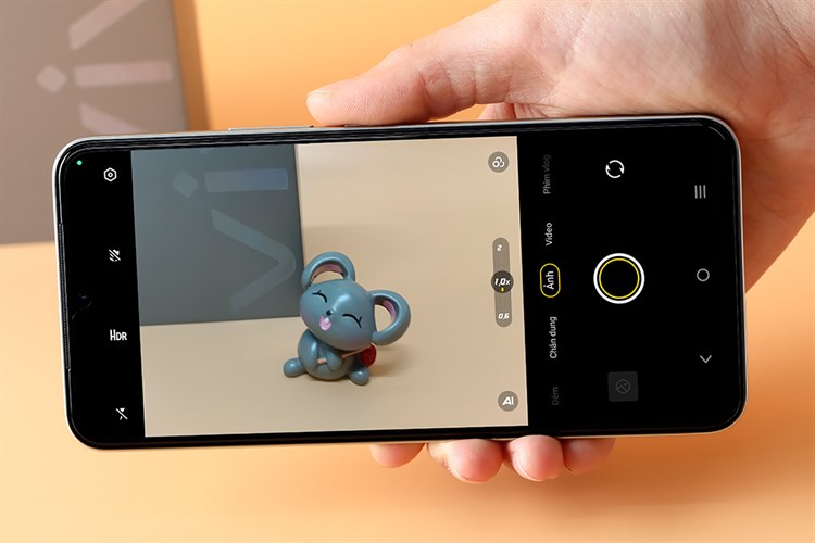 Điện thoại vivo V25 5G Màu Vàng