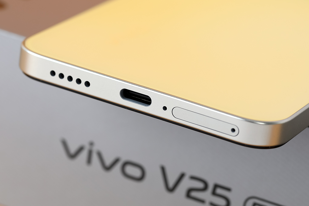 Điện thoại vivo V25 5G Màu Vàng