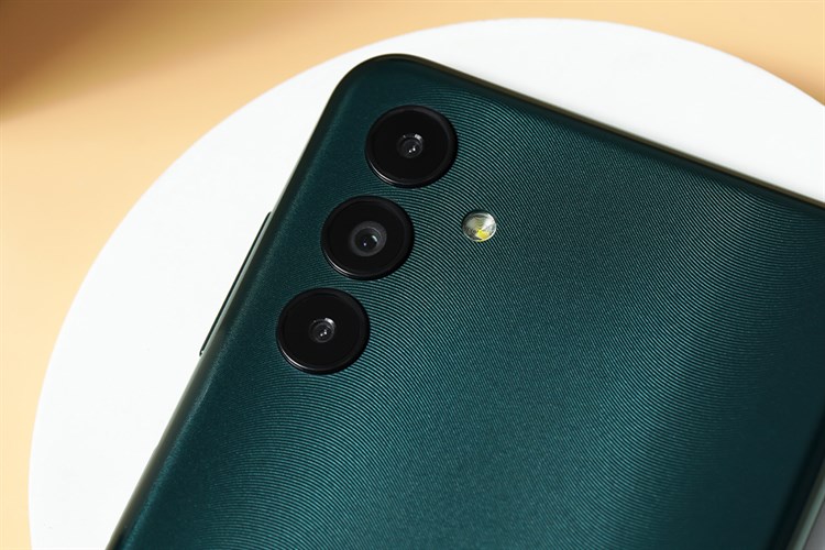 Điện thoại Samsung Galaxy A04s Màu Xanh lá đậm