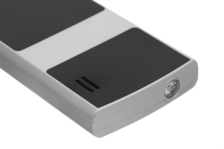 Điện thoại Masstel Lux 20 Màu Bạc