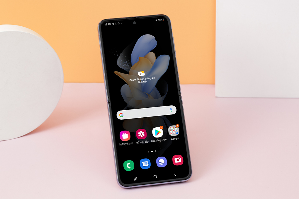 Điện thoại Samsung Galaxy Z Flip4 5G 256GB
