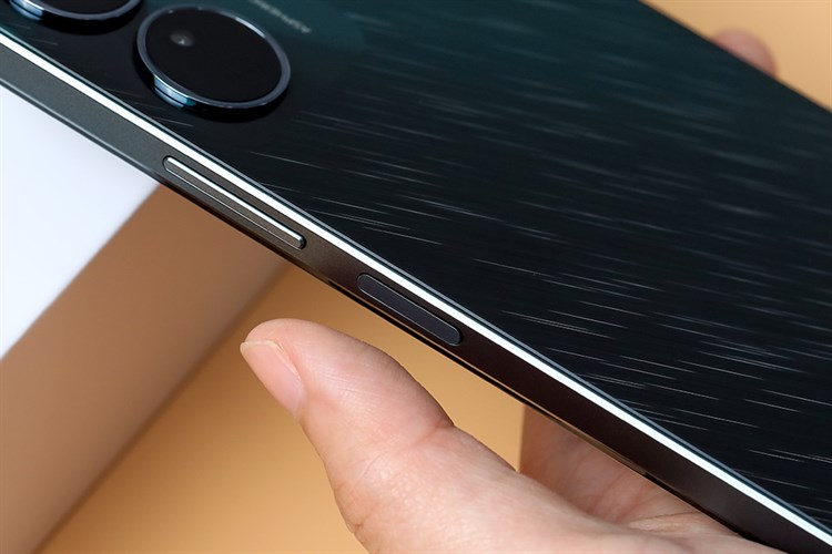 Điện thoại vivo Y16 128GB Màu Đen