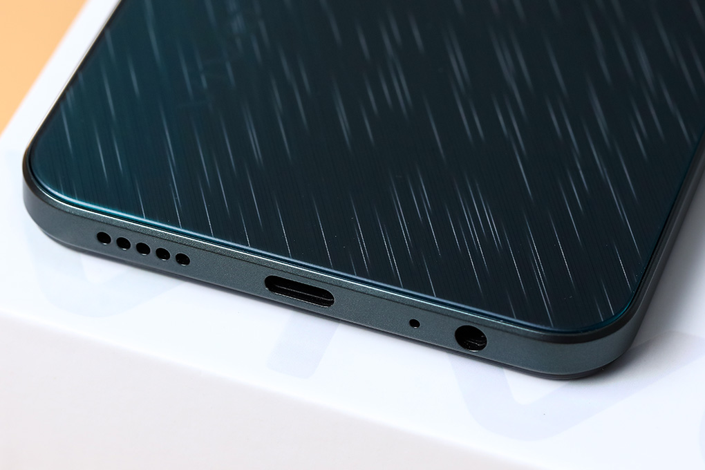 Điện thoại vivo Y16 128GB Màu Đen