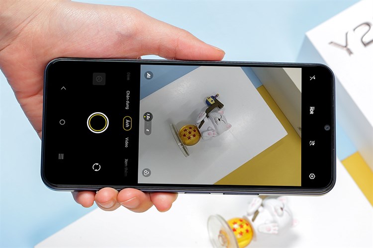 Điện thoại vivo Y22s 8GB Màu Xanh đen