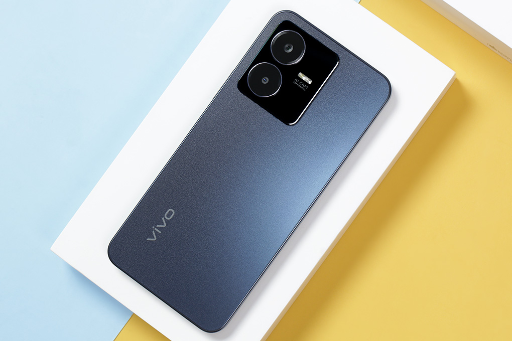 Điện thoại vivo Y22s 8GB Màu Xanh đen