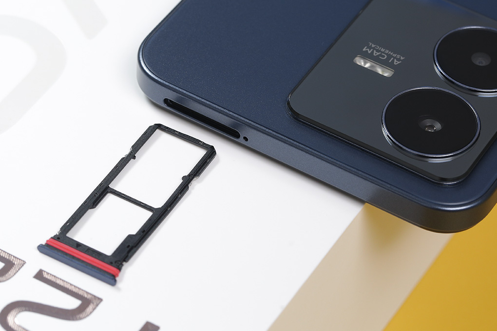 Điện thoại vivo Y22s 8GB Màu Xanh đen