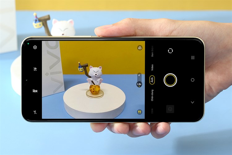 Điện thoại vivo Y35 Màu Vàng