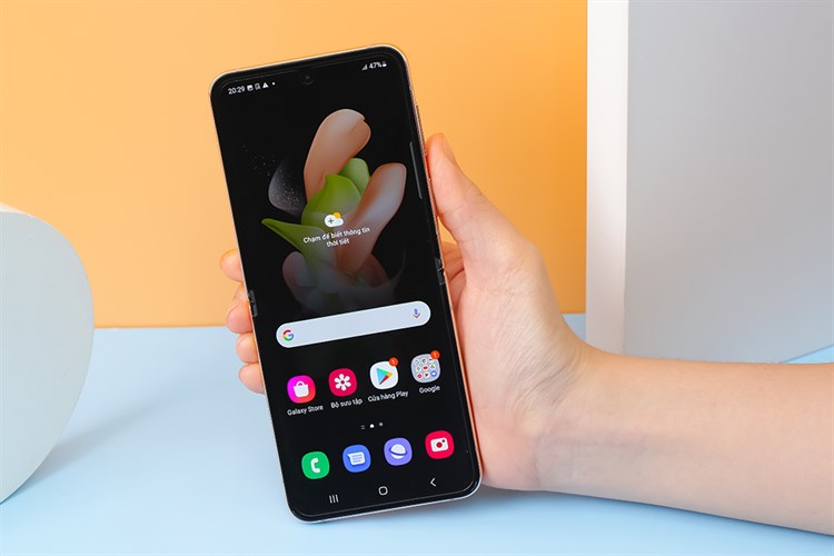 Điện thoại Samsung Galaxy Z Flip4 5G Đặc Biệt