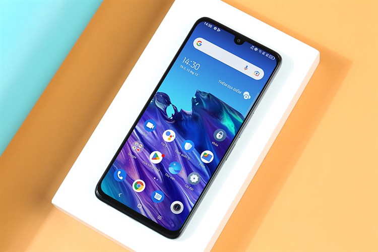 Điện thoại TCL 30+