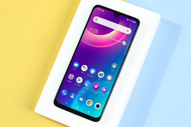 Điện thoại TCL 30+