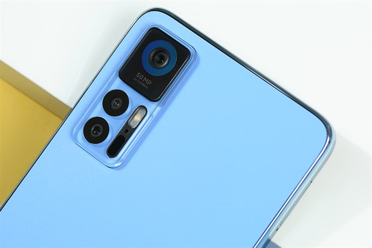 Điện thoại TCL 30+