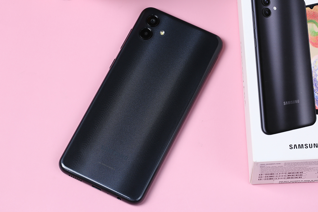 Điện thoại Samsung Galaxy A04 (4GB/64GB) Màu Đen