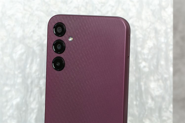 Điện thoại Samsung Galaxy A14 6GB Màu Đỏ đô