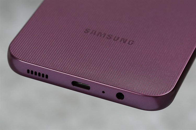 Điện thoại Samsung Galaxy A14 6GB Màu Đỏ đô