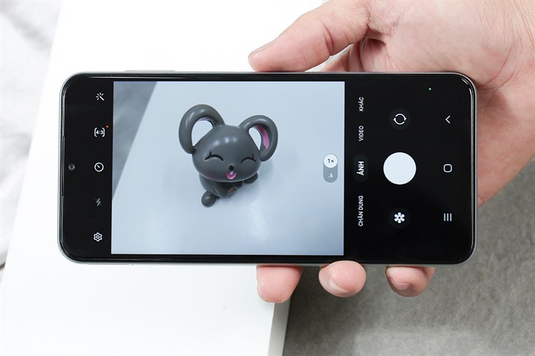 Điện thoại Samsung Galaxy A23 5G 6GB