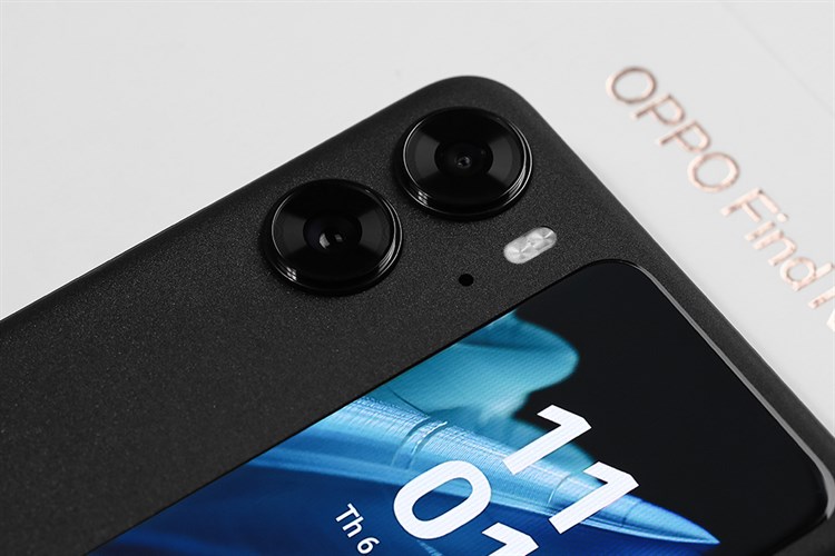 Điện thoại OPPO Find N2 Flip 5G 8GB/256GB Màu Đen