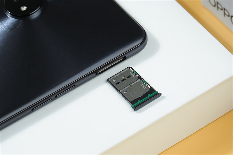 Điện thoại OPPO Reno8 T 8GB/256GB Màu Đen