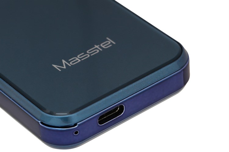 Điện thoại Masstel Lux 10 Màu Xanh Dương