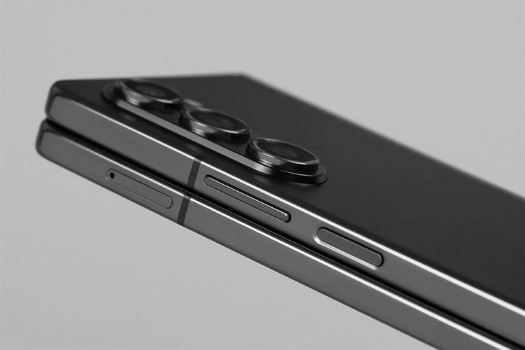 Điện thoại Samsung Galaxy Z Fold5 5G 12GB/256GB Màu Đen