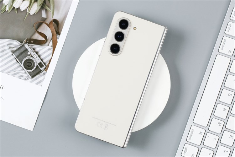 Điện thoại Samsung Galaxy Z Fold5 5G 12GB/256GB Màu Kem