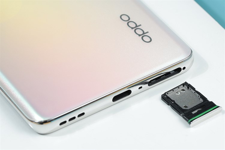 Điện thoại OPPO Reno8 T 5G 128GB Màu Vàng đồng
