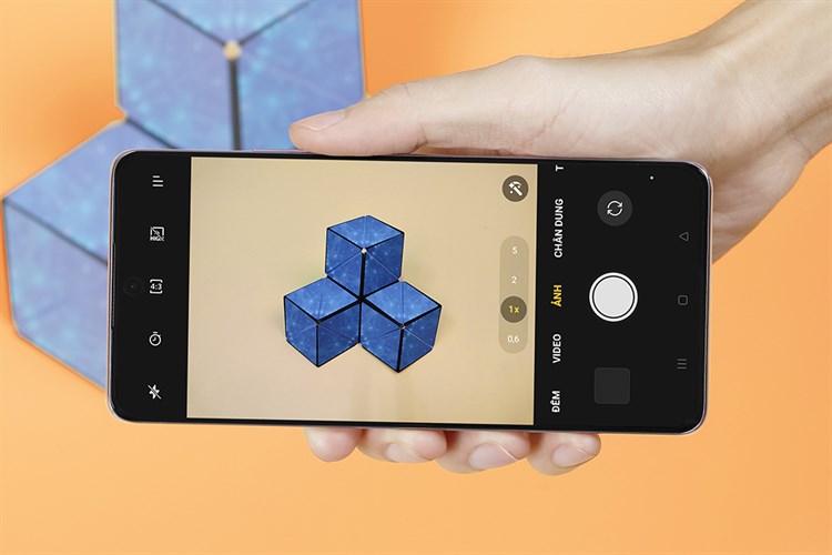 Điện thoại OPPO Reno10 Pro 5G 12GB/256GB Màu Tím