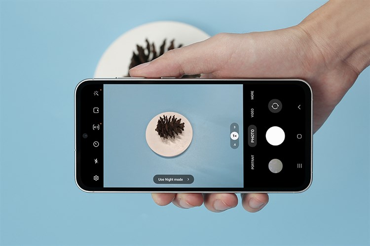 Điện thoại Samsung Galaxy S23 FE 5G 8GB/128GB Xanh mint/Trắng Màu Trắng