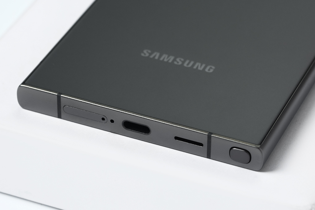 Điện thoại Samsung Galaxy S24 Ultra 5G 12GB/256GB Màu Đen