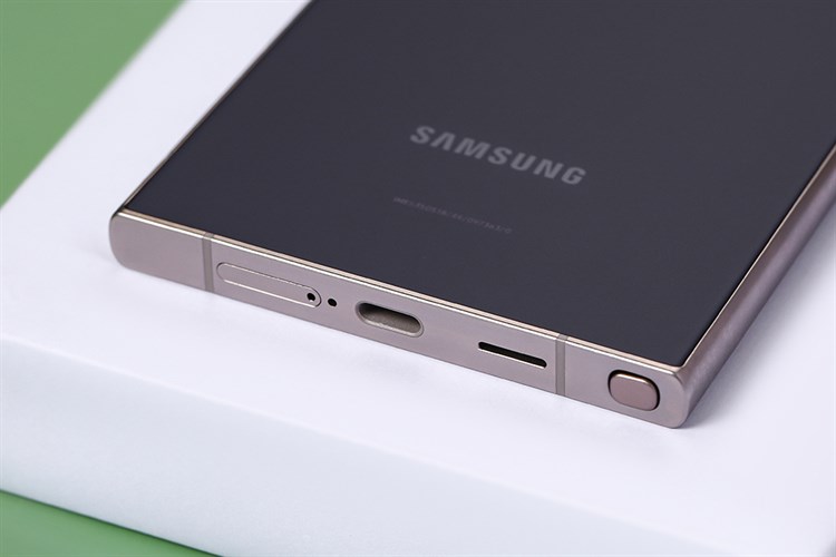 Điện thoại Samsung Galaxy S24 Ultra 5G 12GB/256GB Màu Tím