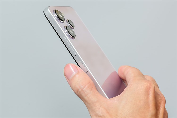 Điện thoại Xiaomi Redmi 12 4GB/128GB Màu Bạc