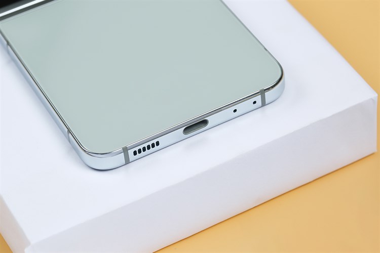 Điện thoại Samsung Galaxy Z Flip5 5G 8GB/512GB Màu Xanh mint