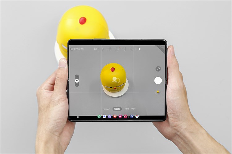 Điện thoại Samsung Galaxy Z Fold5 5G 12GB/512GB Màu Đen