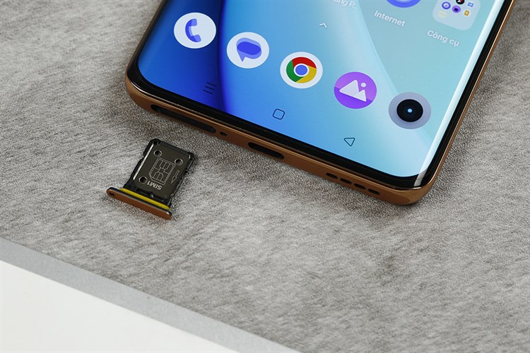 Điện thoại realme 11 Pro+ 5G 12GB/512GB Màu Trắng