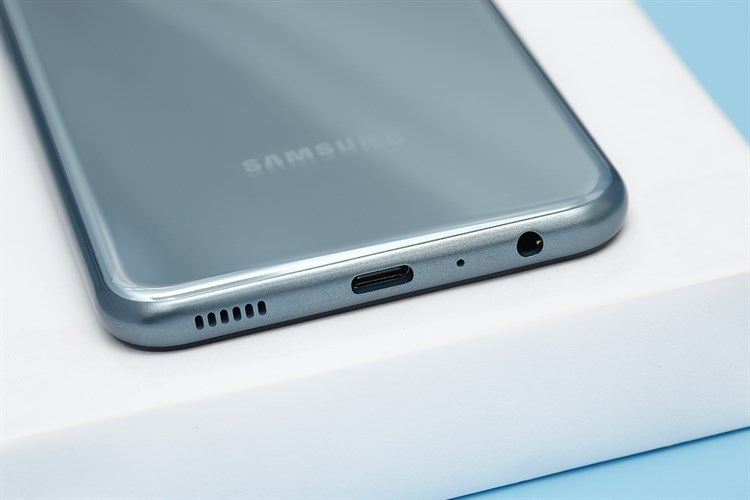 Điện thoại Samsung Galaxy M34 5G 8GB/128GB Màu Xanh nhạt