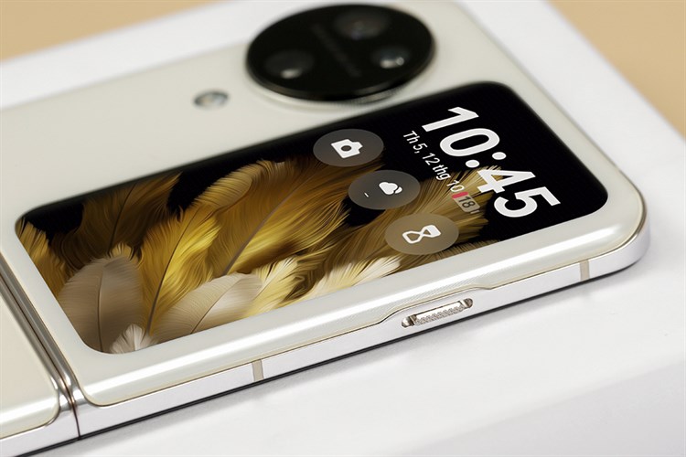 Điện thoại OPPO Find N3 Flip 5G 12GB/256GB Đen/Vàng đồng Màu Vàng đồng