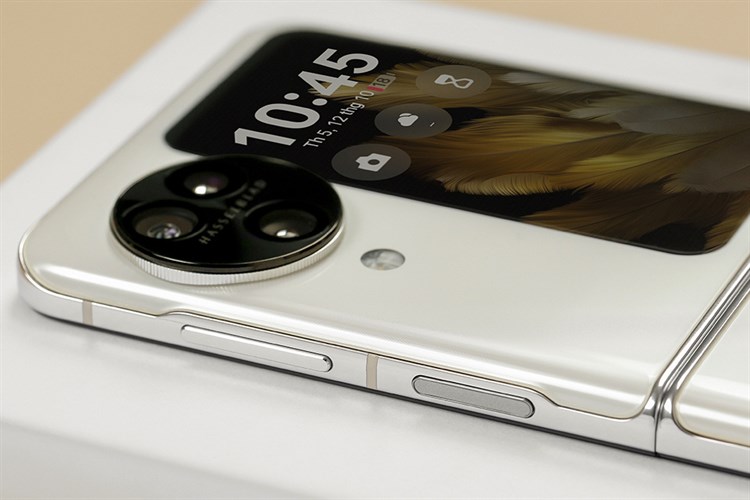 Điện thoại OPPO Find N3 Flip 5G 12GB/256GB Đen/Vàng đồng Màu Vàng đồng