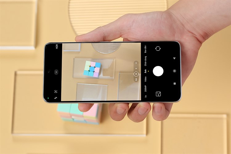 Điện thoại Xiaomi Redmi Note 13 Pro+ 5G 8GB/256GB Màu Trắng