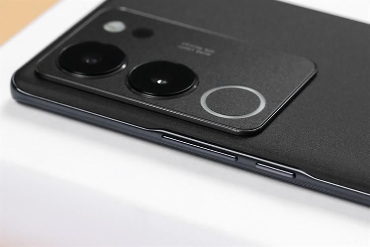 Điện thoại vivo V29 5G Màu Đen