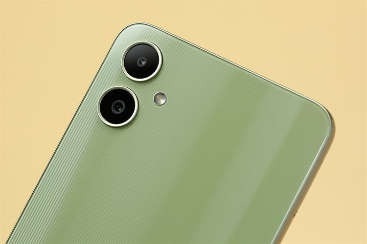 Điện thoại Samsung Galaxy A05 6GB/128GB Màu Xanh lá nhạt