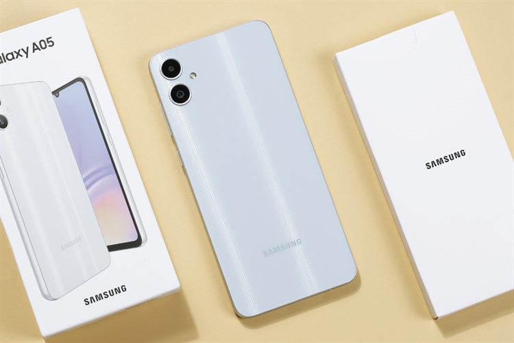Điện thoại Samsung Galaxy A05 4GB/128GB Màu Bạc