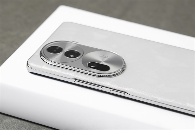 Điện thoại OPPO Reno11 Pro 5G 12GB/512GB Màu Trắng