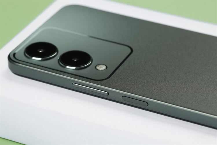 Điện thoại vivo Y17s 4GB/128GB Màu Xanh đen