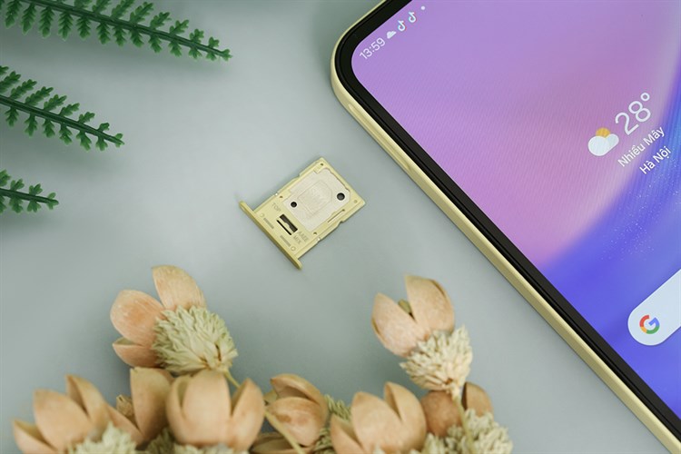 Điện thoại Samsung Galaxy A15 8GB/256GB Màu Vàng nhạt