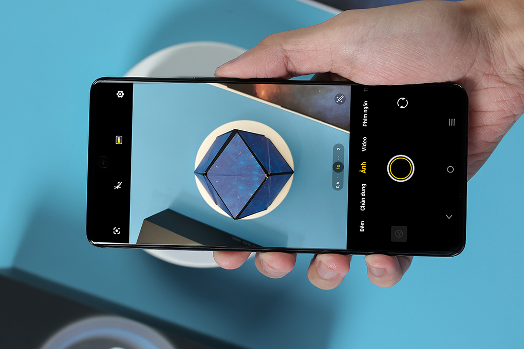 vivo V30 5G 12GB/512GB - 26