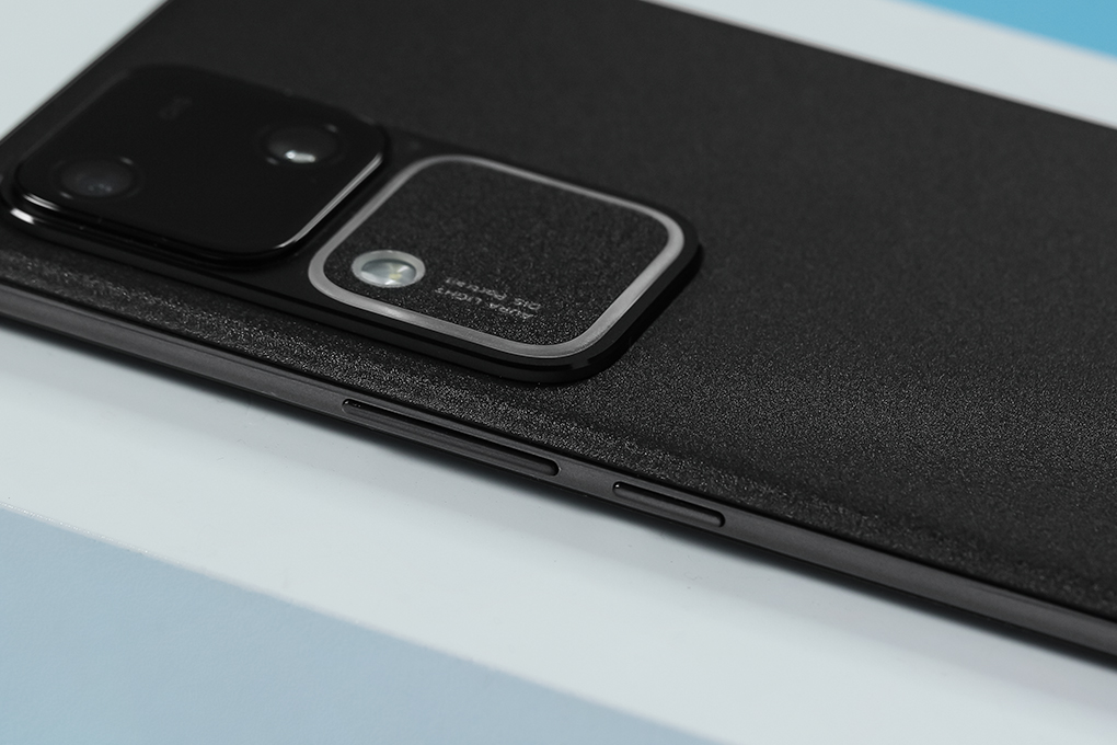 vivo V30 5G 12GB/512GB - 18
