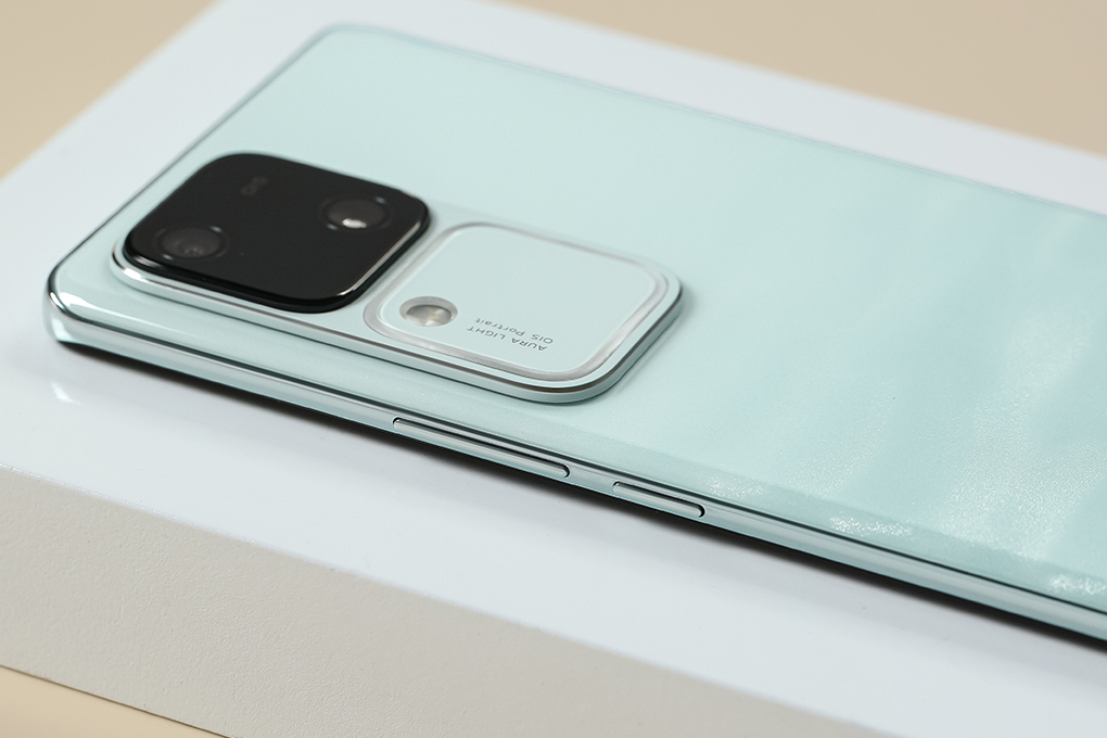 vivo V30 5G 12GB/512GB - 19