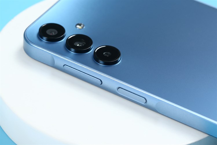 Điện thoại Samsung Galaxy A15 5G 8GB/256GB Màu Xanh dương đậm